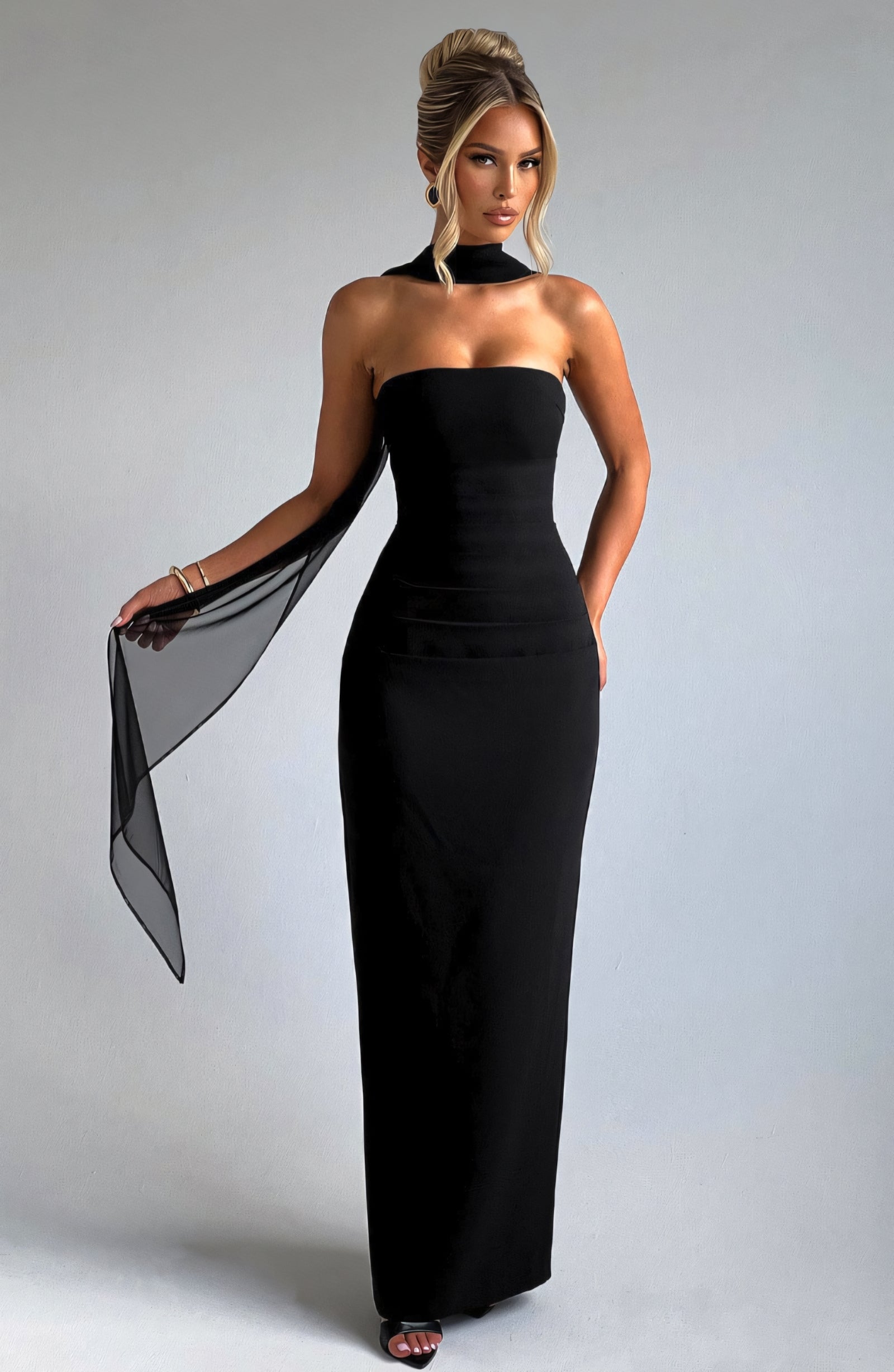 ARIA MAXI DRESS - BLACK