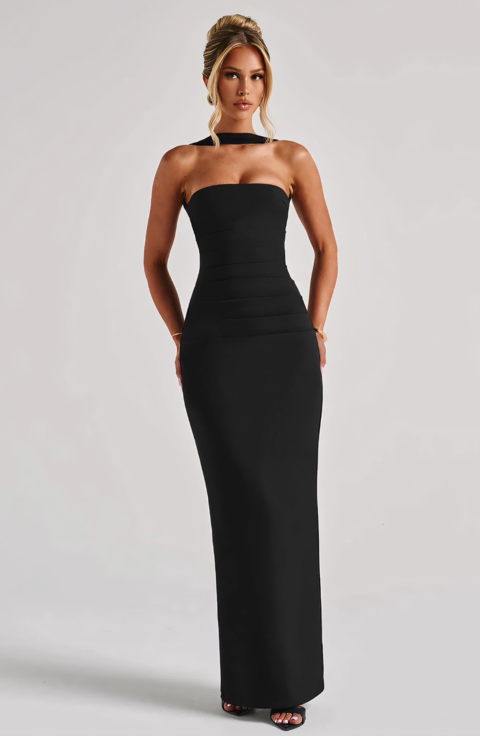 ARIA MAXI DRESS - BLACK