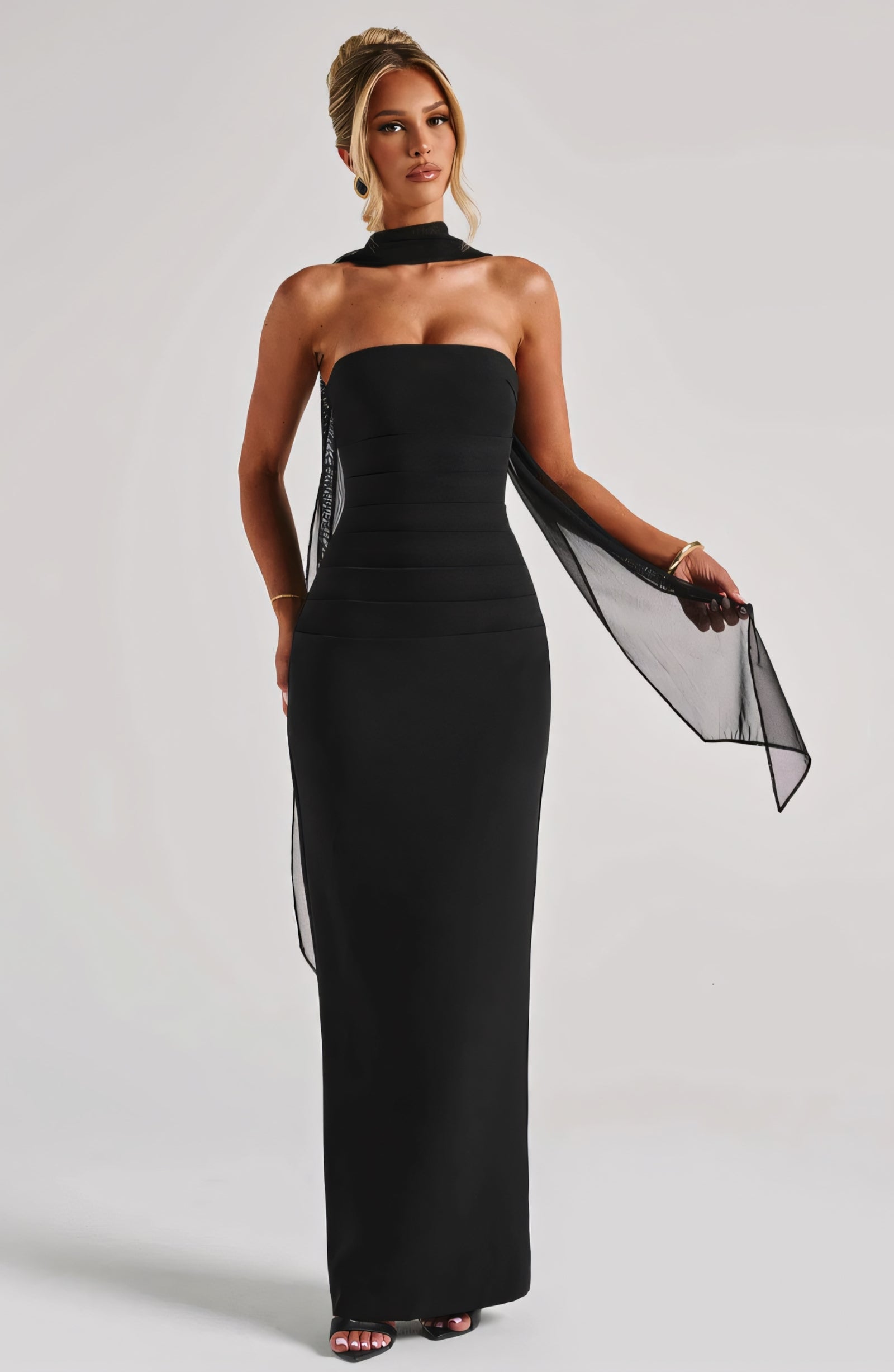 ARIA MAXI DRESS - BLACK