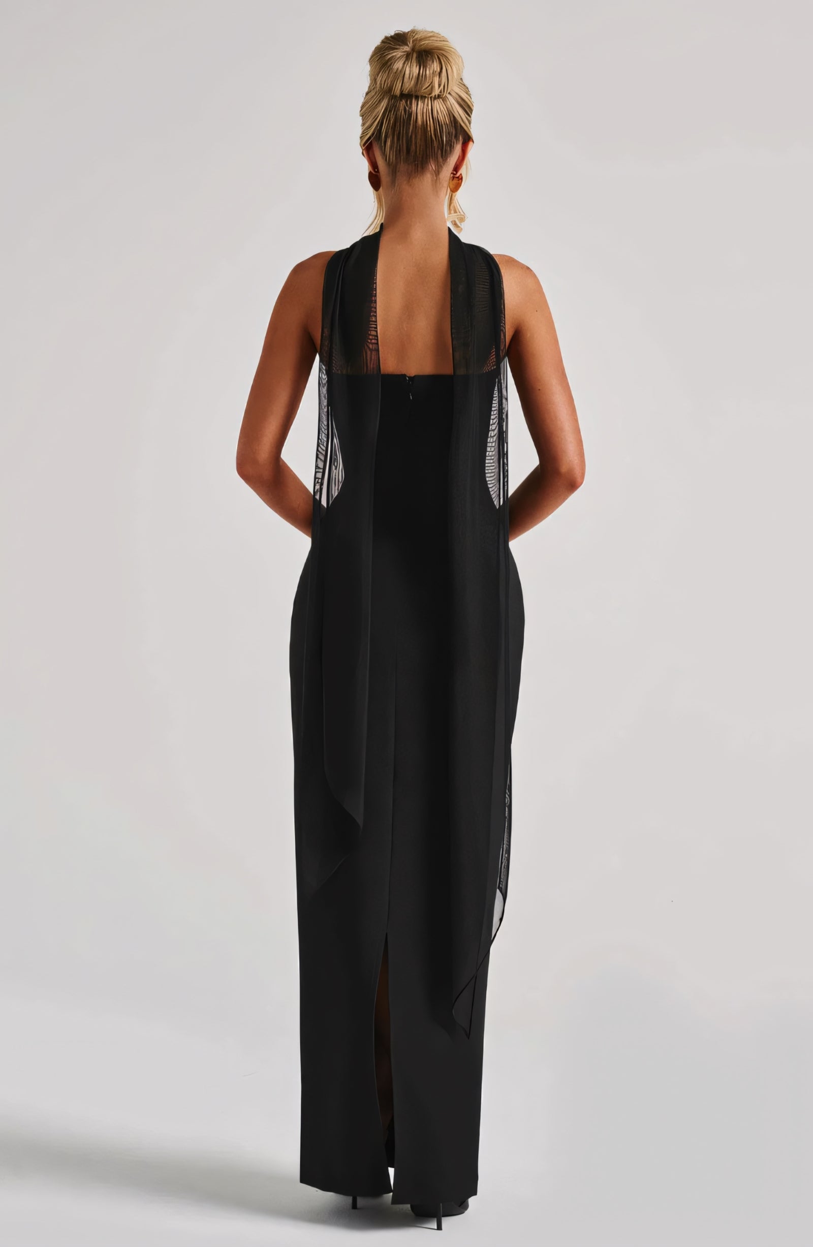 ARIA MAXI DRESS - BLACK