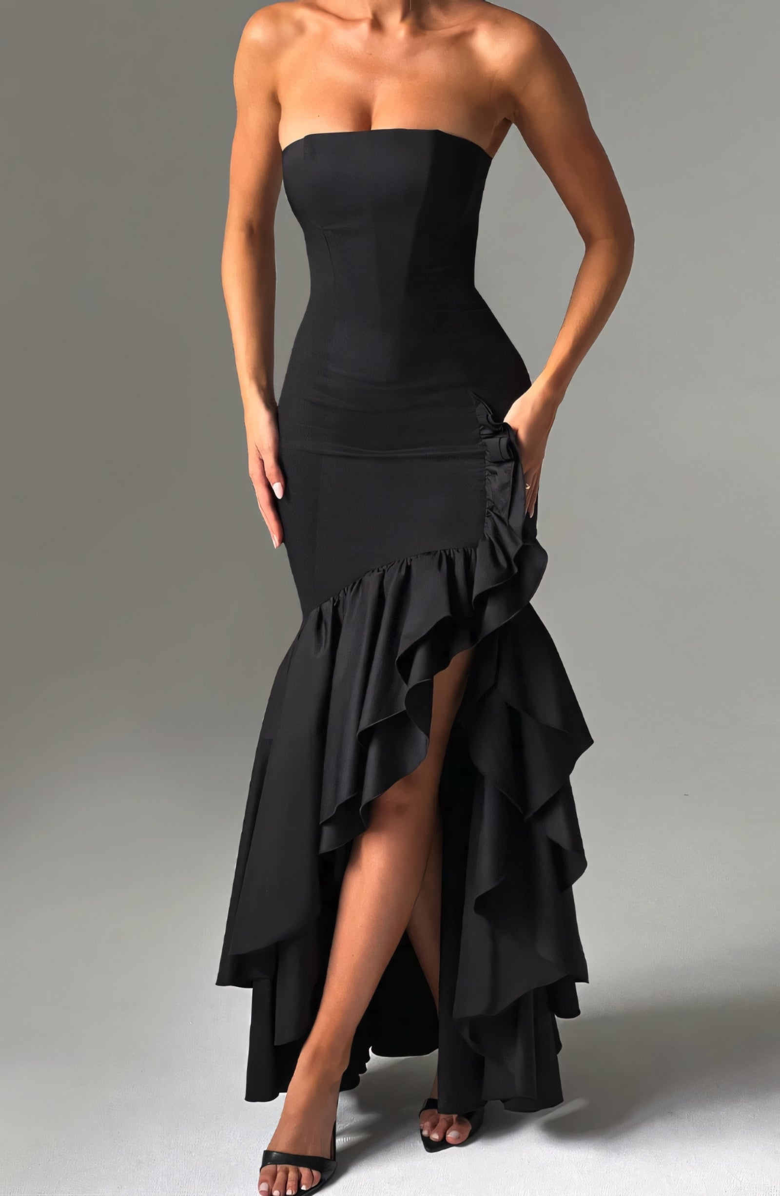 ROSE MAXI DRESS - BLACK